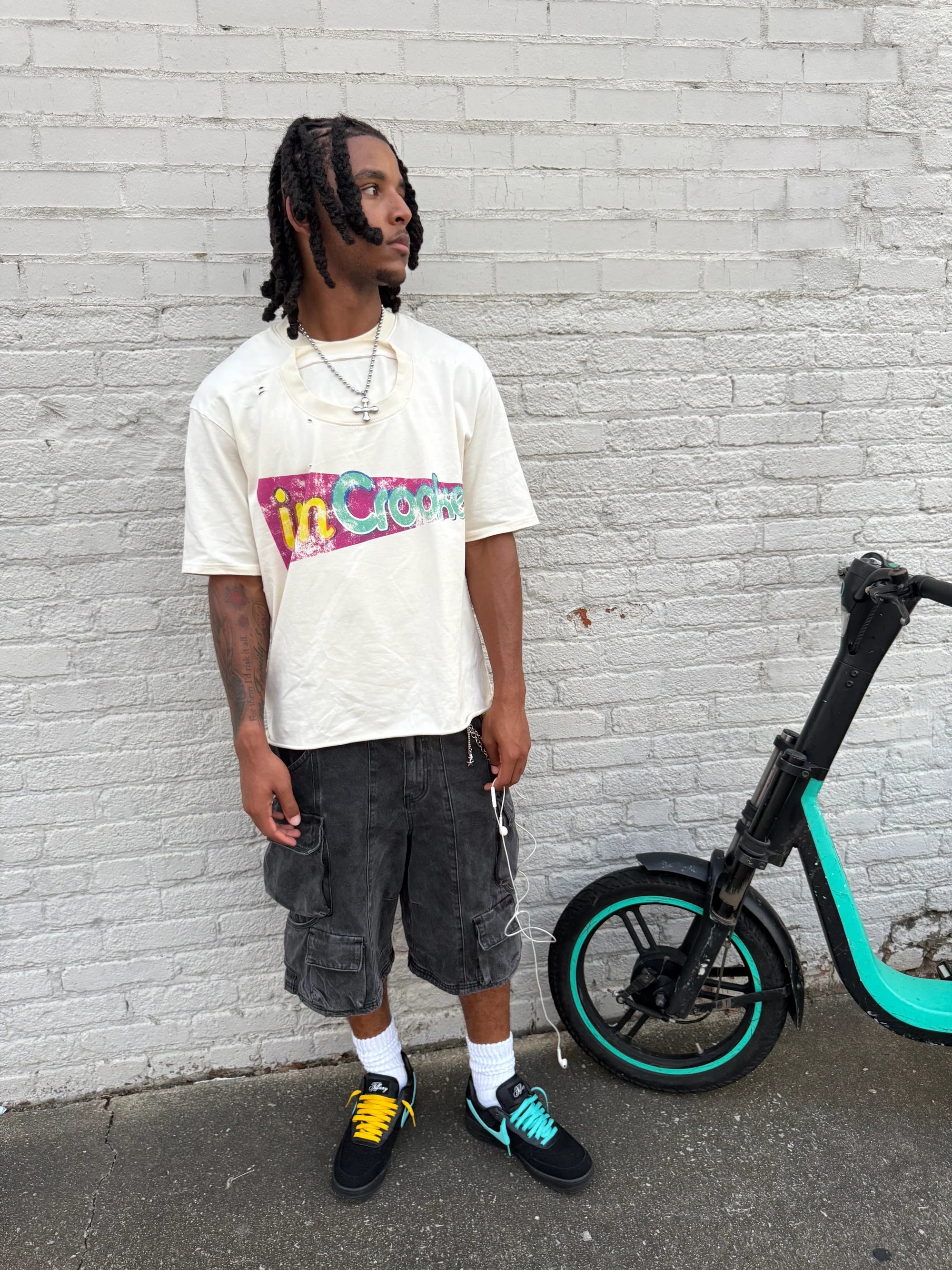 imCrooked Tee