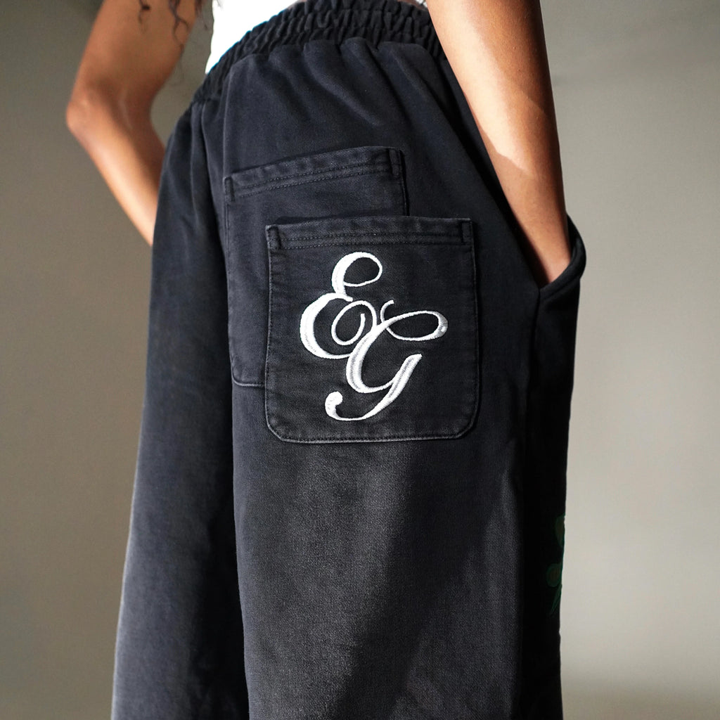 Gallery Sweats BLK